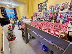 Bedroom- click for photo gallery